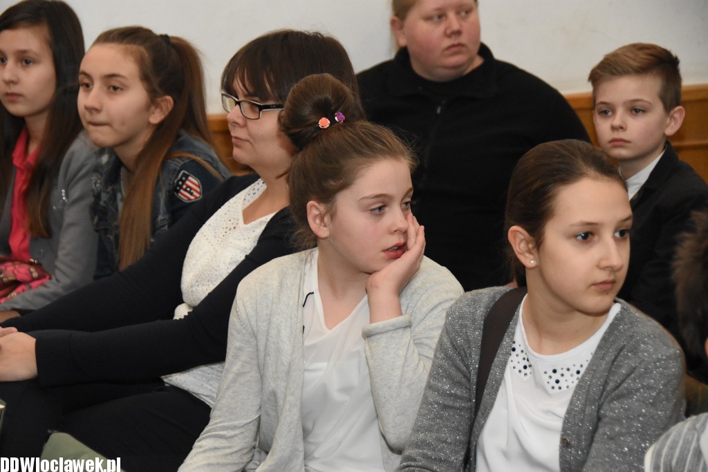 Konkurs Fun with English w LZK