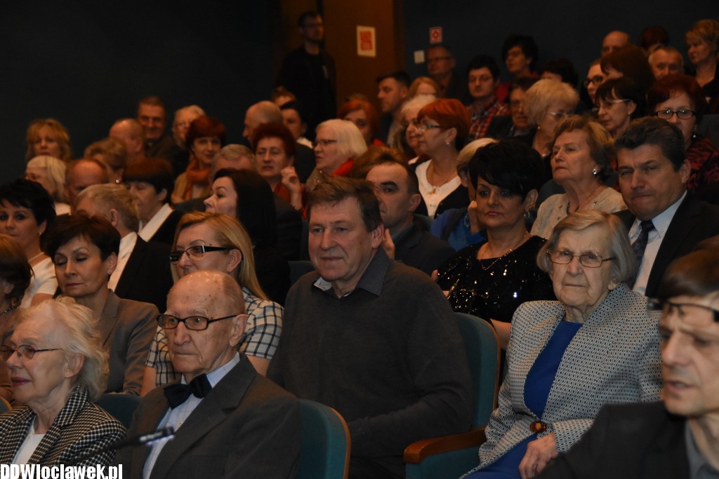Trzech tenorów i kobiety w Teatrze