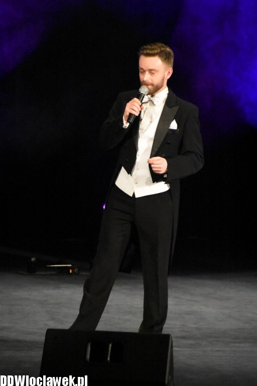 Trzech tenorów i kobiety w Teatrze