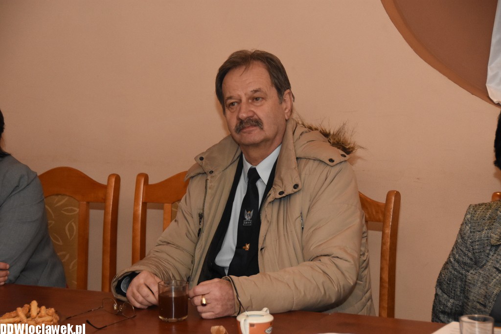 Spotkanie KOD w strzelnicy Colt