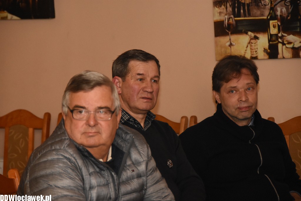 Spotkanie KOD w strzelnicy Colt