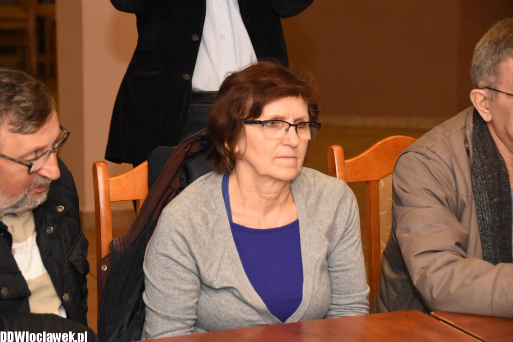 Spotkanie KOD w strzelnicy Colt