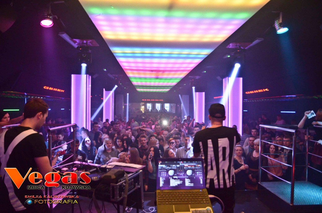 Dzień kobiet w klubie Vegas część I