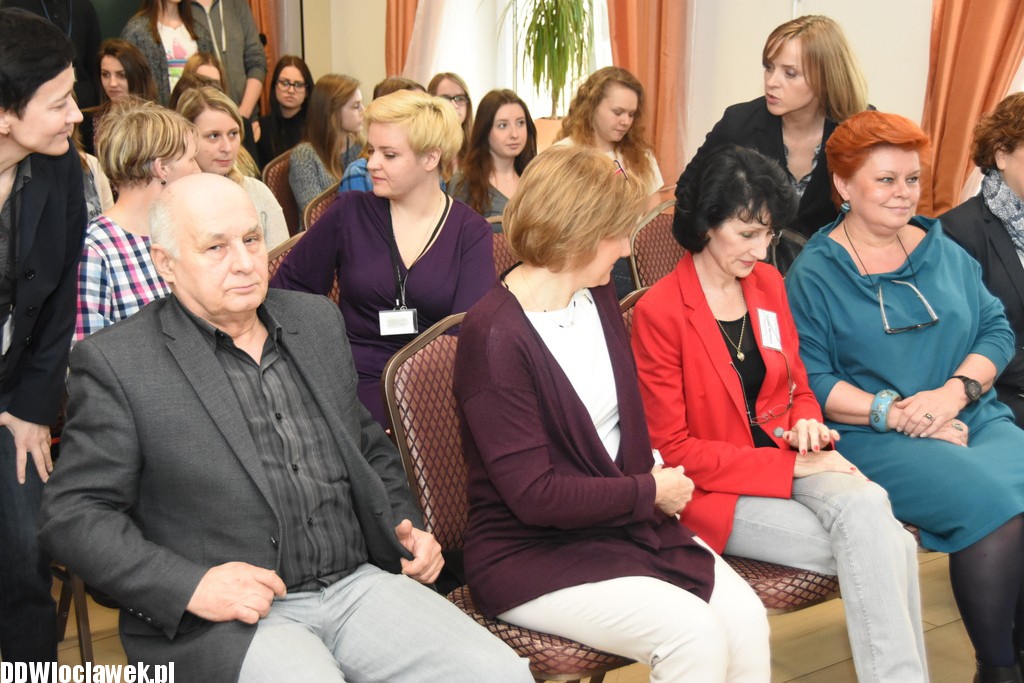 Podpisanie umowy w Chemiku