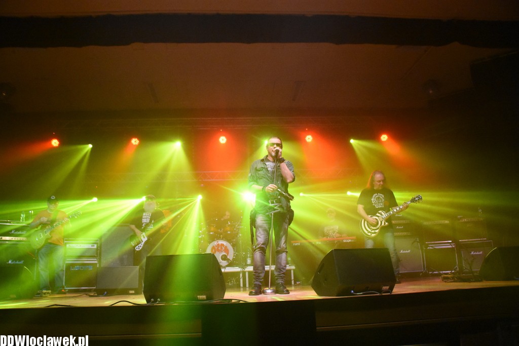 Koncert Dżemu w hali OSiR