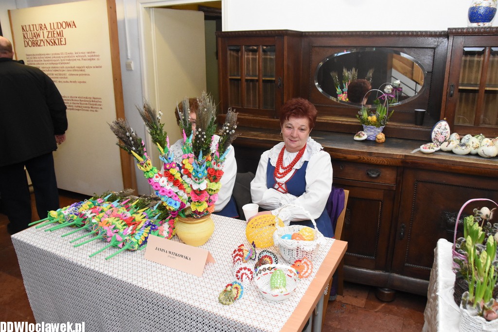 Kiermasz wielkanocny w muzeum