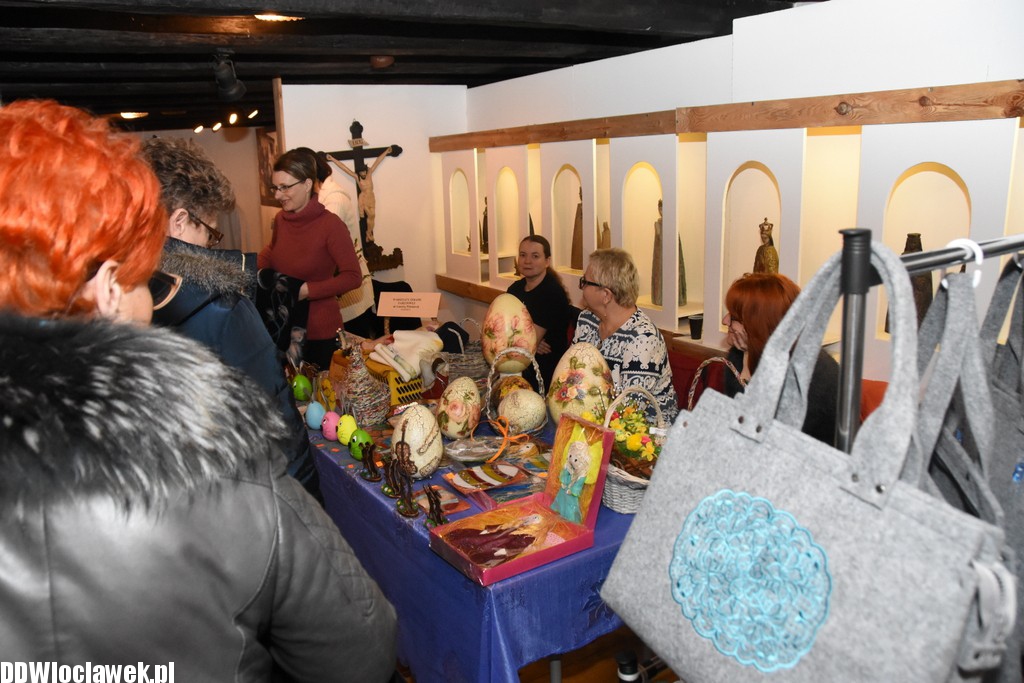 Kiermasz wielkanocny w muzeum