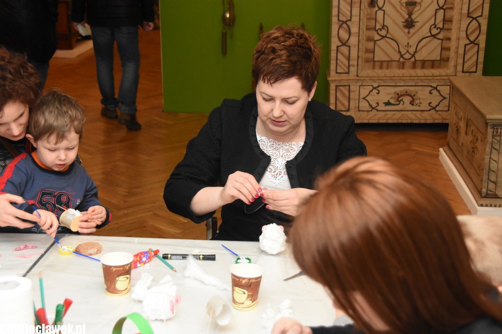 Kiermasz wielkanocny w muzeum