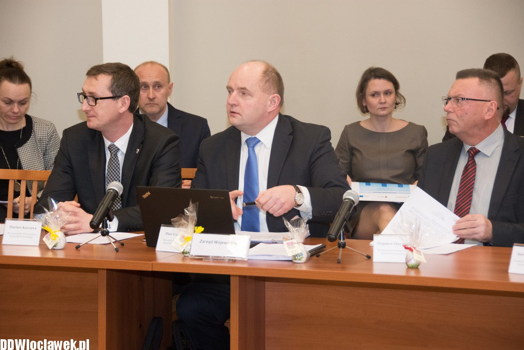 Sesja sejmiku województwa we Włocławku