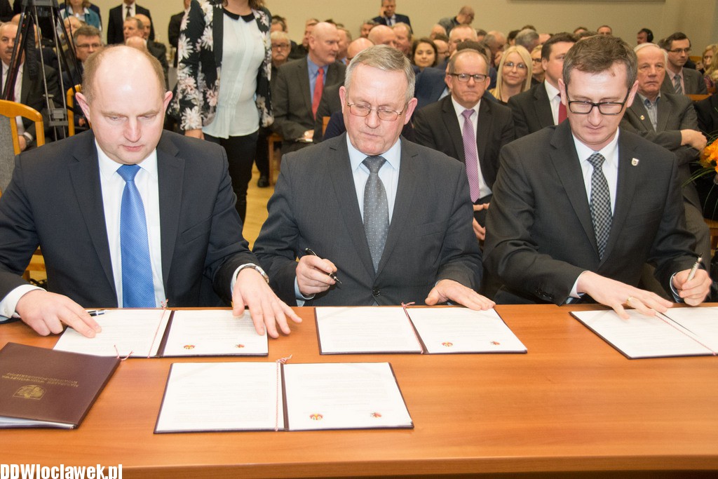 Sesja sejmiku województwa we Włocławku