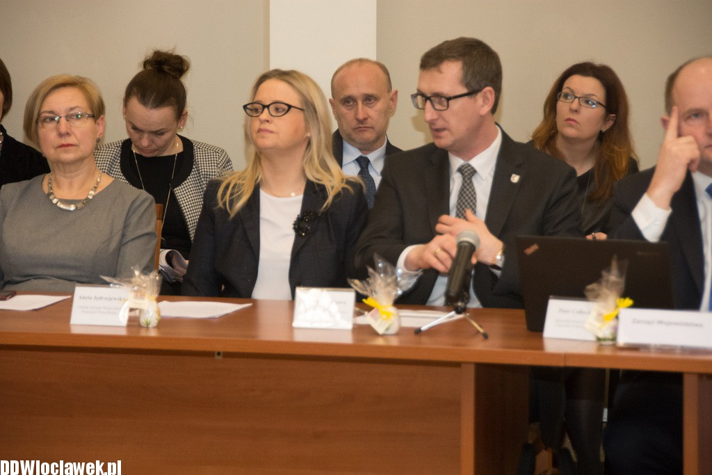 Sesja sejmiku województwa we Włocławku