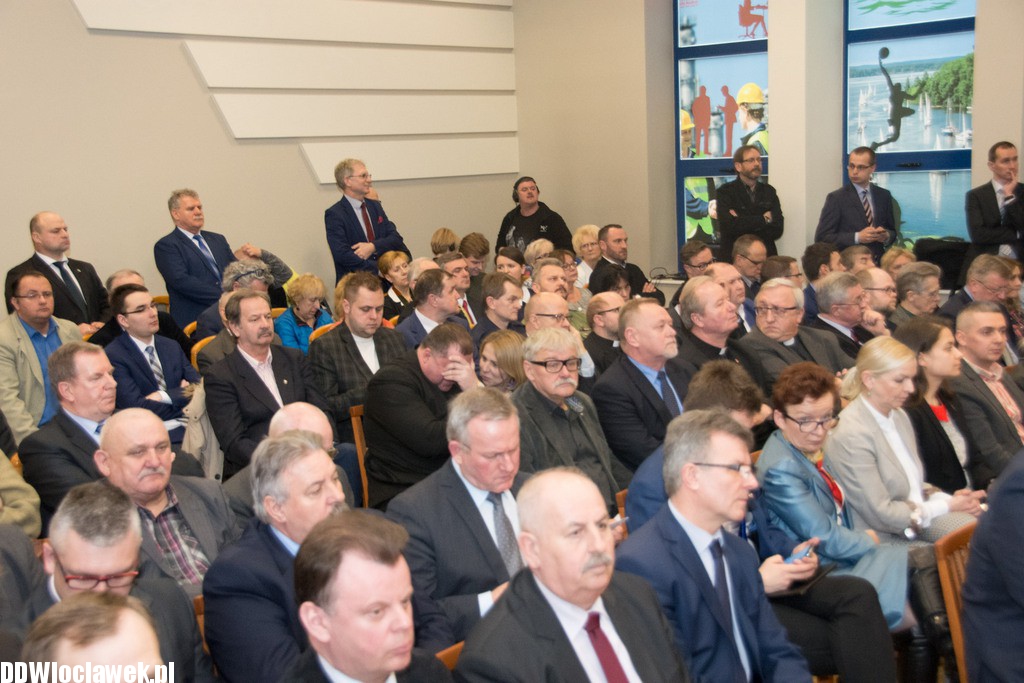Sesja sejmiku województwa we Włocławku