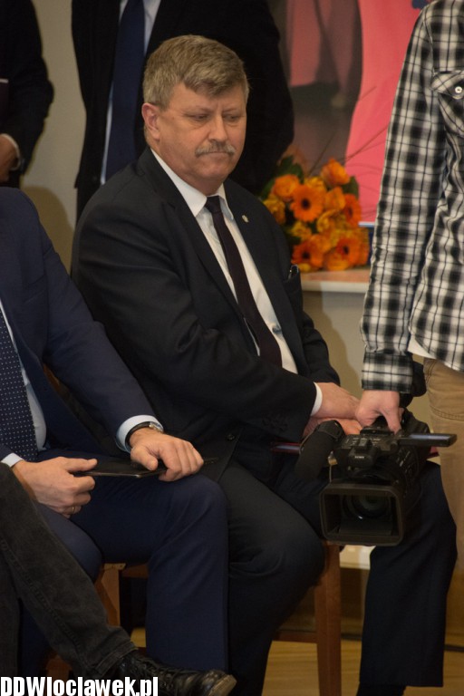 Sesja sejmiku województwa we Włocławku