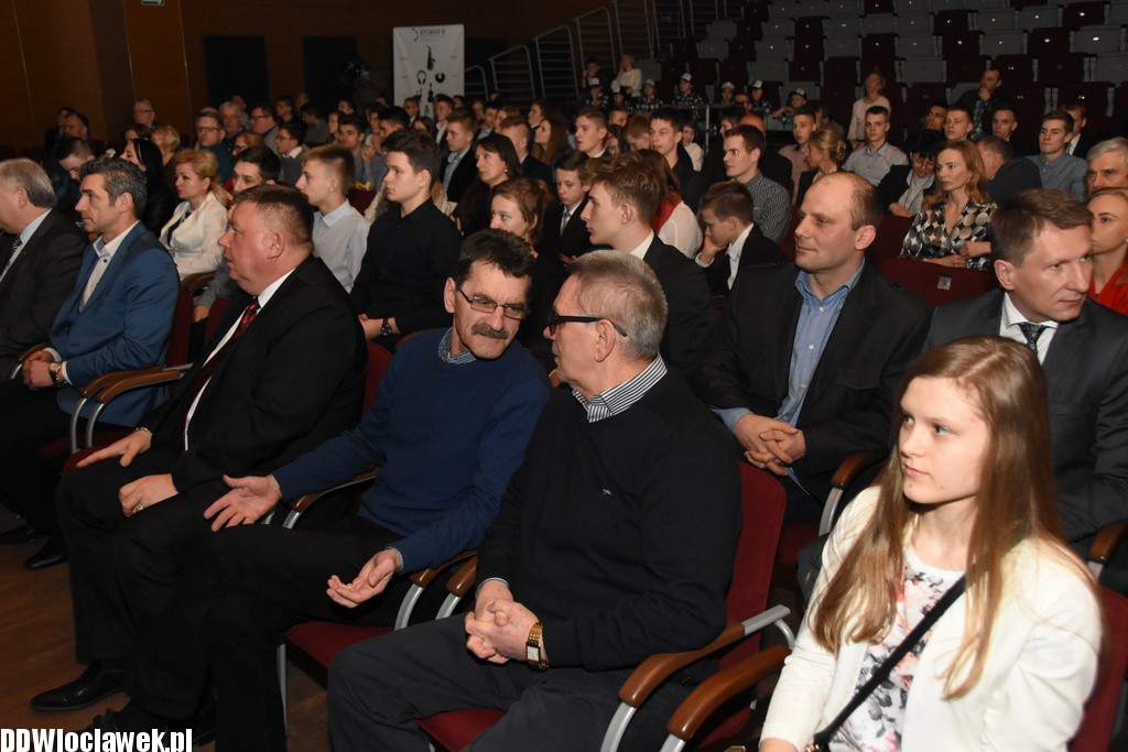 Prezydent nagrodził sportowców