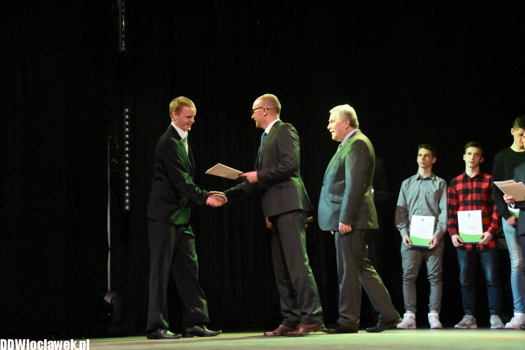 Prezydent nagrodził sportowców