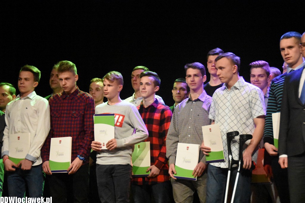 Prezydent nagrodził sportowców