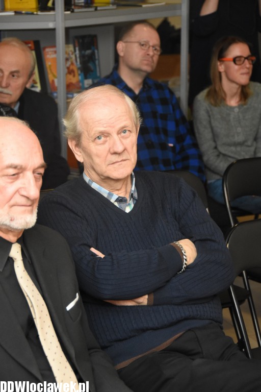 Bitwa na wiersze w bibliotece