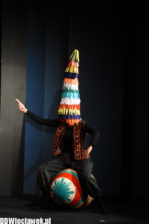 Wielkanocne tarapaty w teatrze