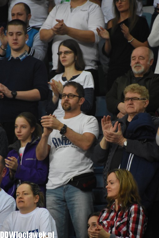 Kibice na Meczu Anwil - Czarni