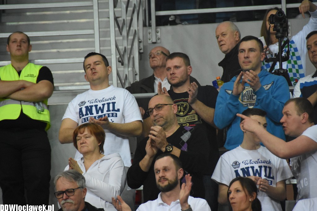 Kibice na Meczu Anwil - Czarni
