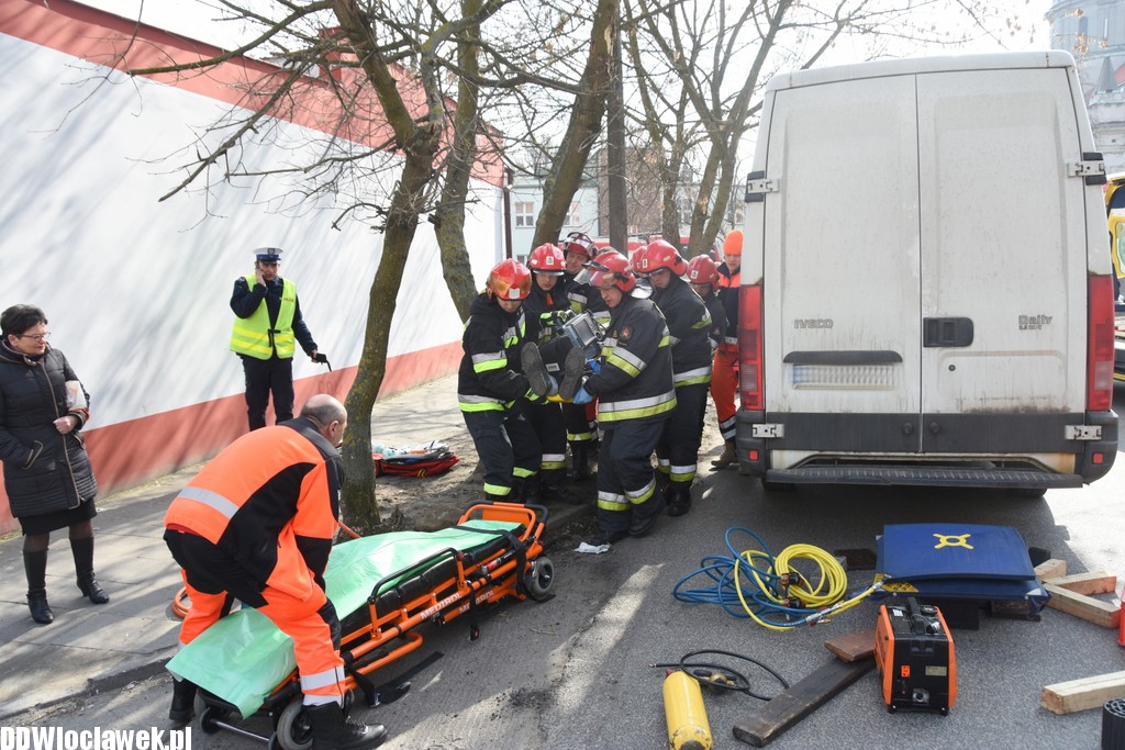 Makabryczny wypadek na Wiejskiej