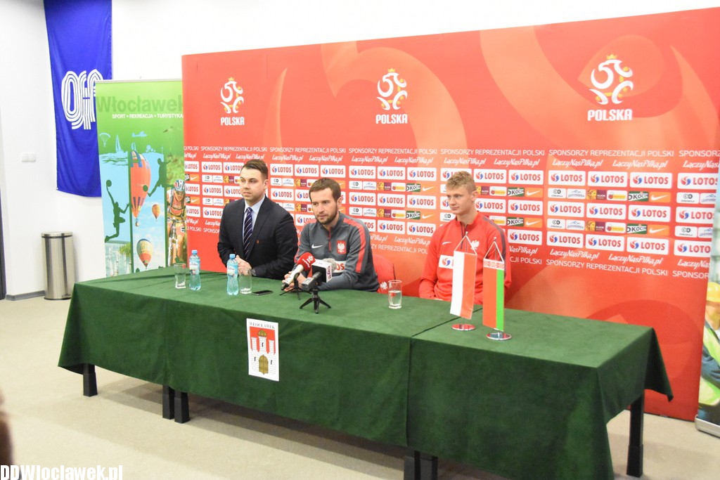 Konferencja prasowa na stadionie