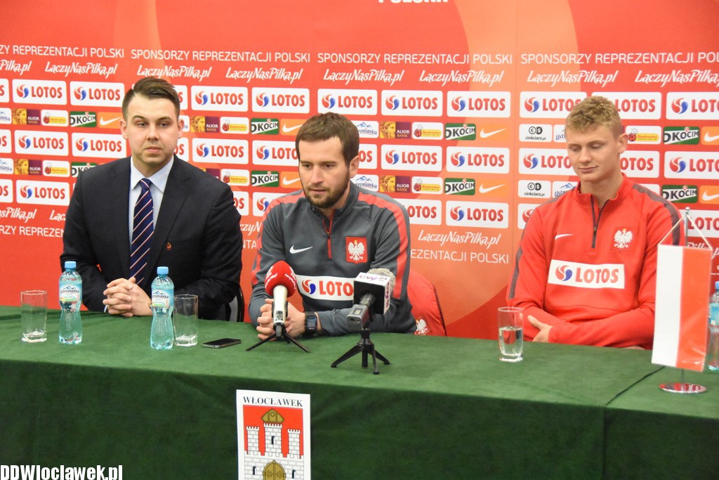 Konferencja prasowa na stadionie