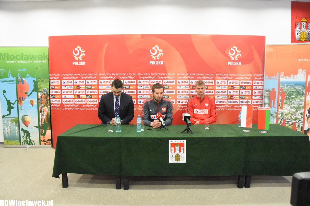 Konferencja prasowa na stadionie