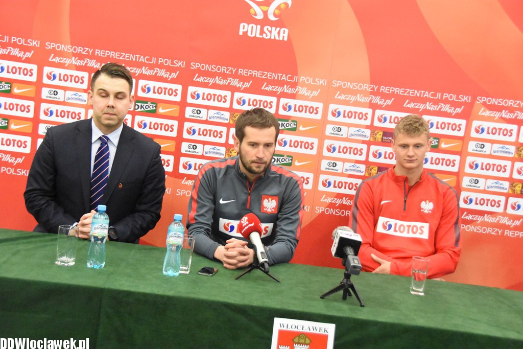Konferencja prasowa na stadionie