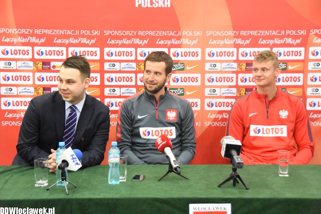 Konferencja prasowa na stadionie