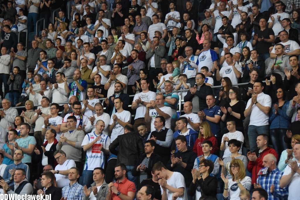 Kibice na meczu Anwil - Stelmet