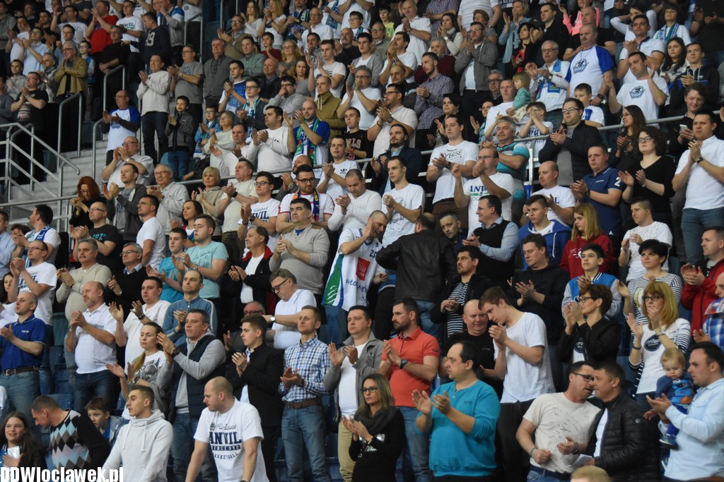 Kibice na meczu Anwil - Stelmet