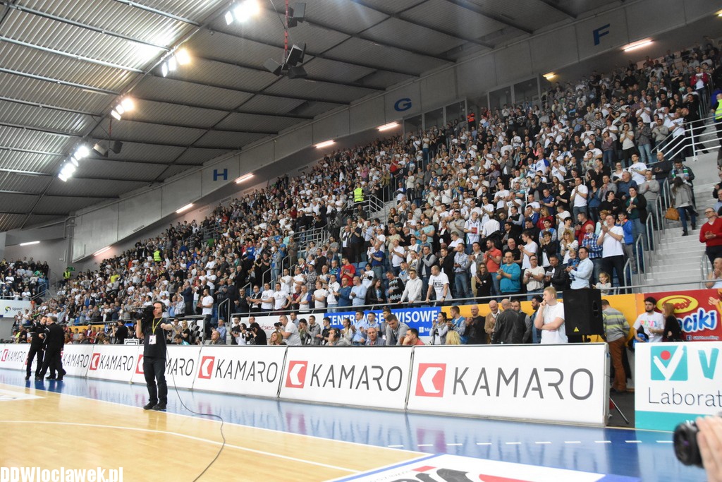 Kibice na meczu Anwil - Stelmet