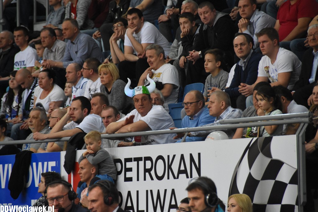 Kibice na meczu Anwil - Stelmet
