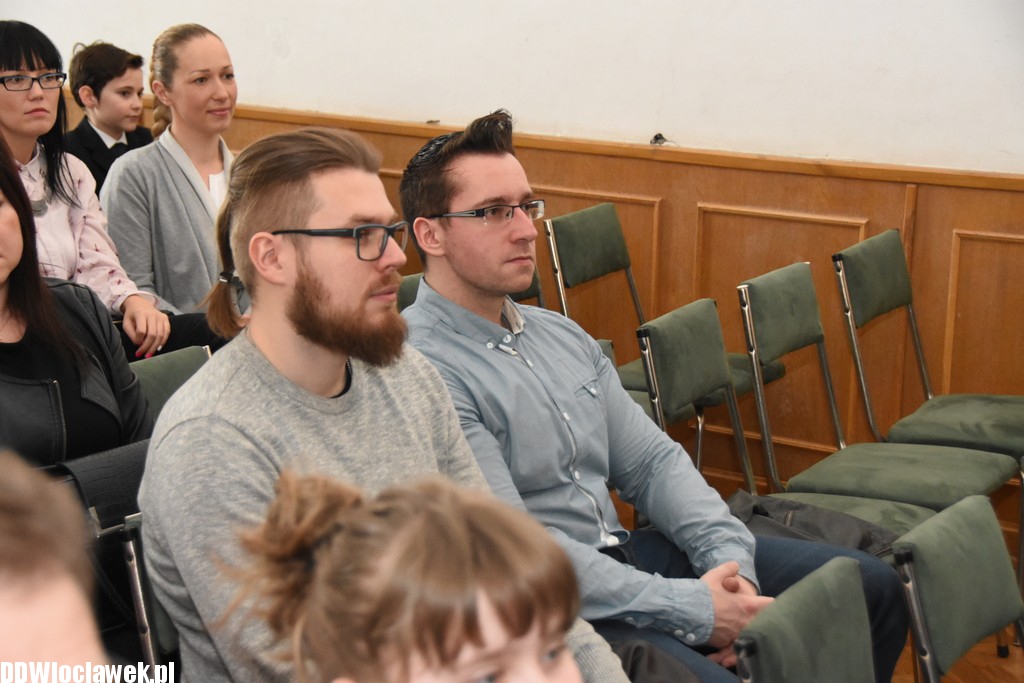 Drzwi otwarte w gimnazjum dwujęzycznym