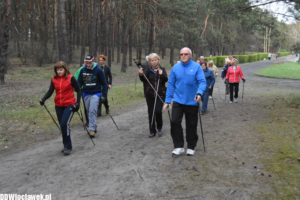 Marsz nordic walking we Włocławku