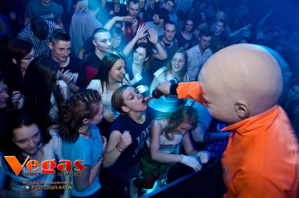 Weekend w klubie Vegas część II