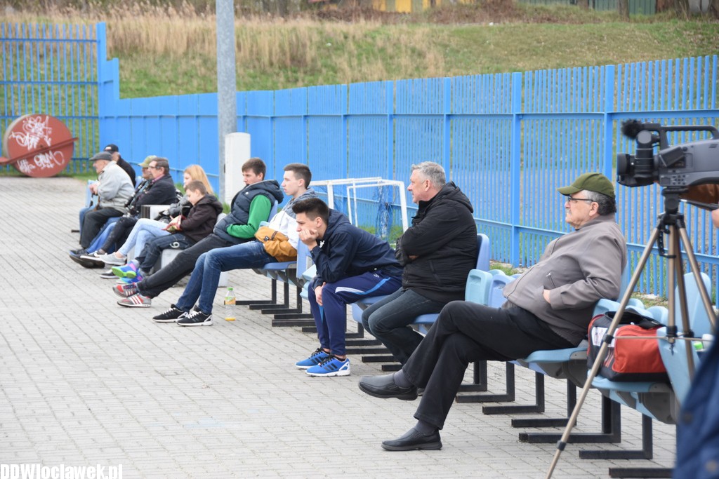 Lider - Sparta Janowiec Wielkopolski