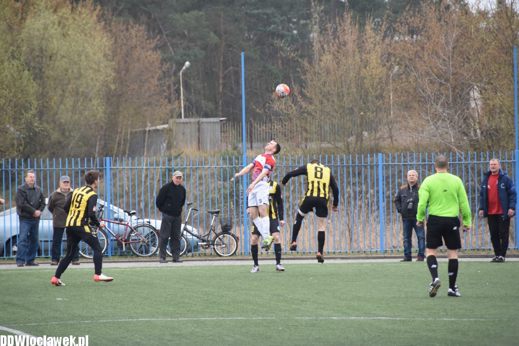 Lider - Sparta Janowiec Wielkopolski