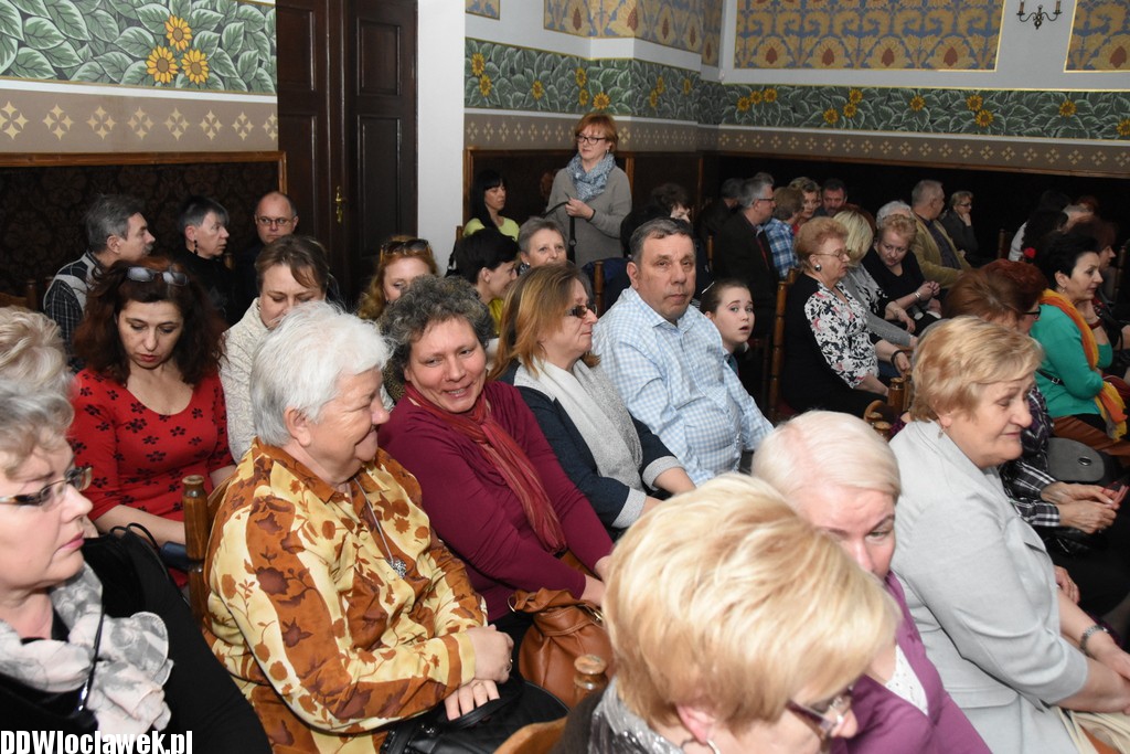 Deser z kulturą hiszpańską w Starej Remizie