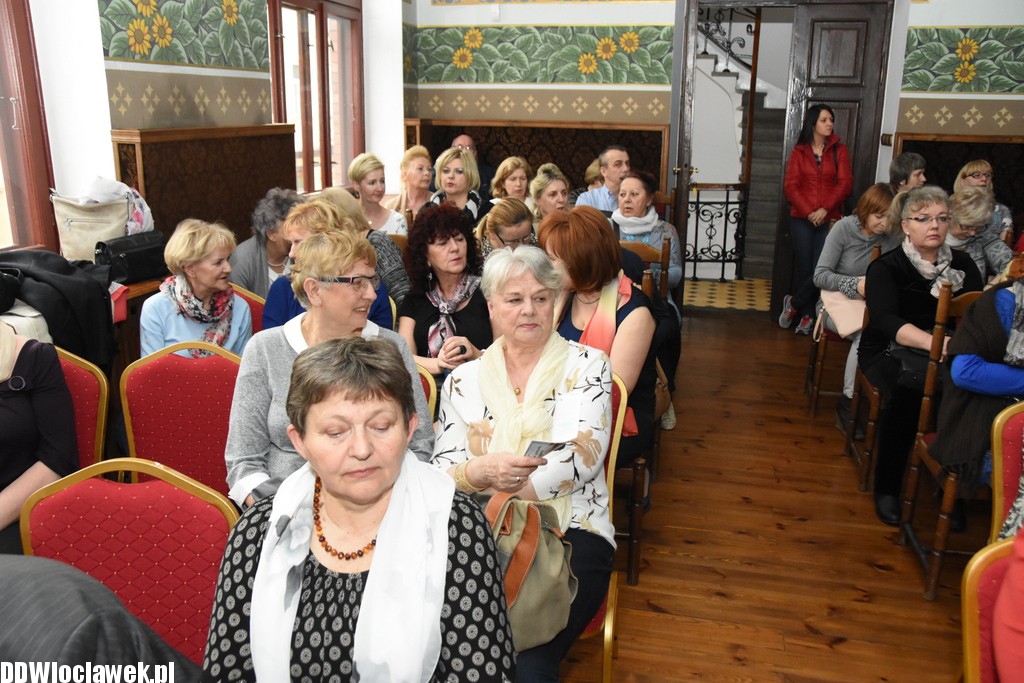 Deser z kulturą hiszpańską w Starej Remizie