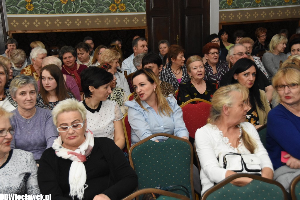Deser z kulturą hiszpańską w Starej Remizie