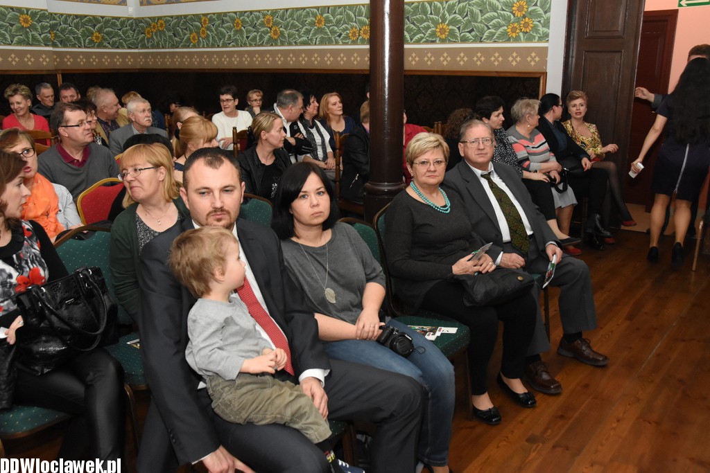 Deser z kulturą hiszpańską w Starej Remizie