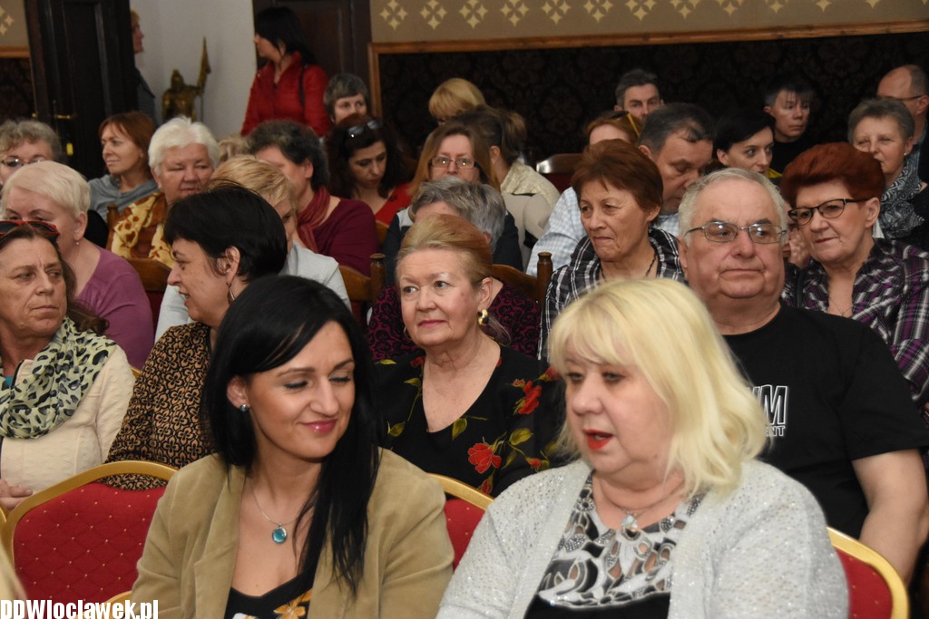 Deser z kulturą hiszpańską w Starej Remizie