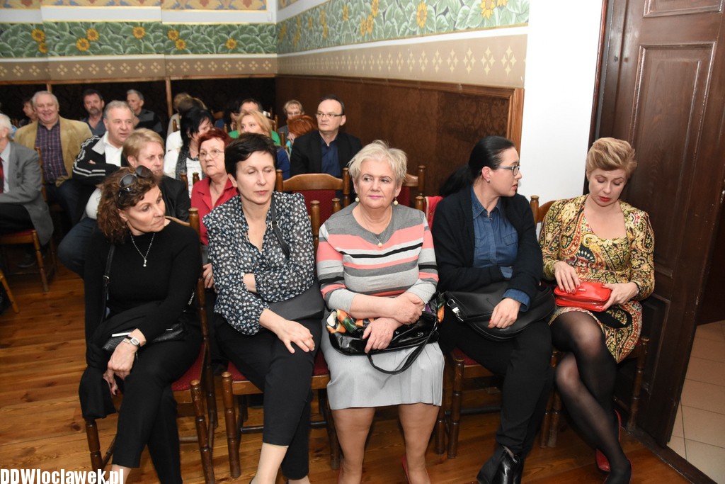 Deser z kulturą hiszpańską w Starej Remizie