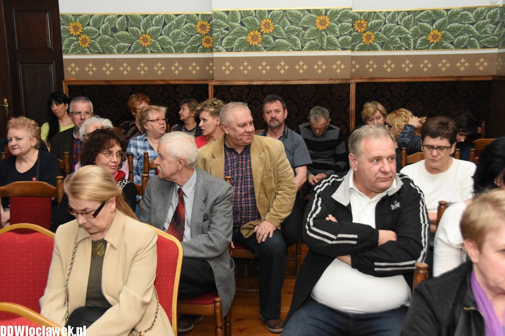Deser z kulturą hiszpańską w Starej Remizie