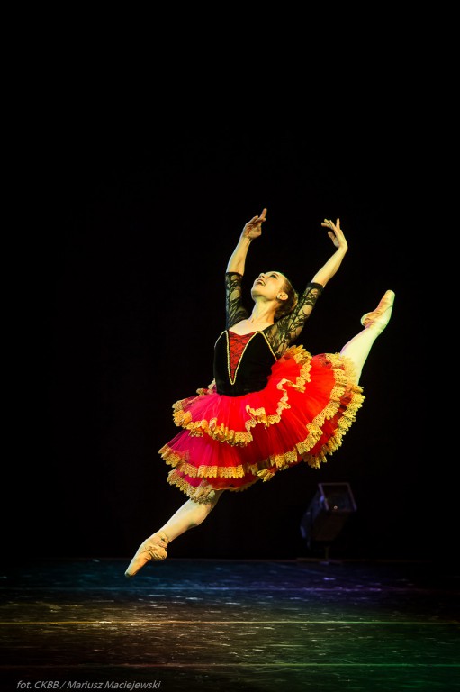 Ballet Magnificat Face 2 face