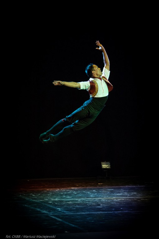 Ballet Magnificat Face 2 face