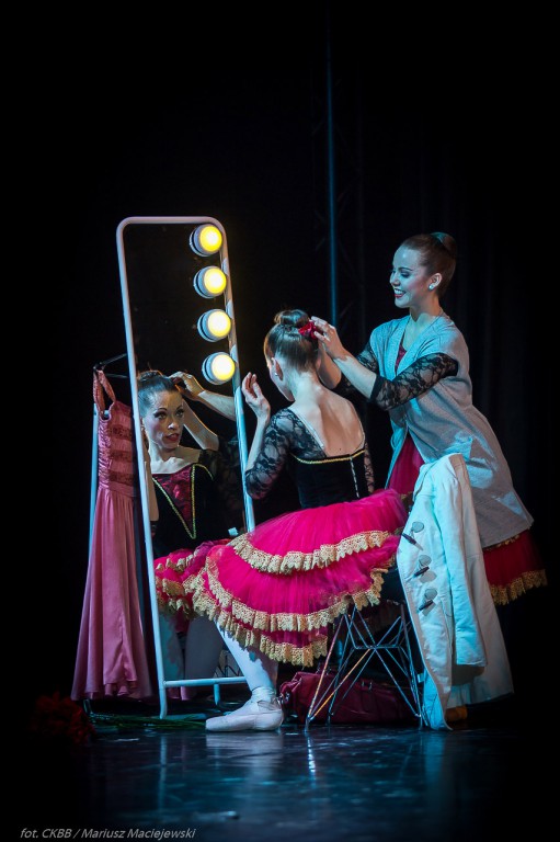 Ballet Magnificat Face 2 face