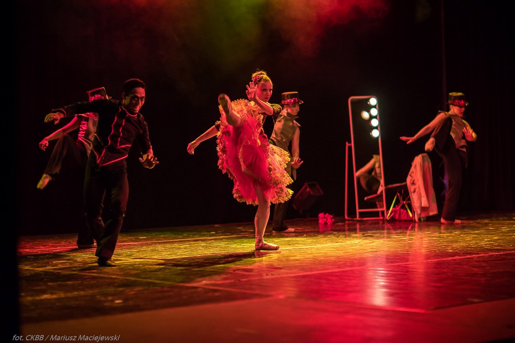 Ballet Magnificat Face 2 face